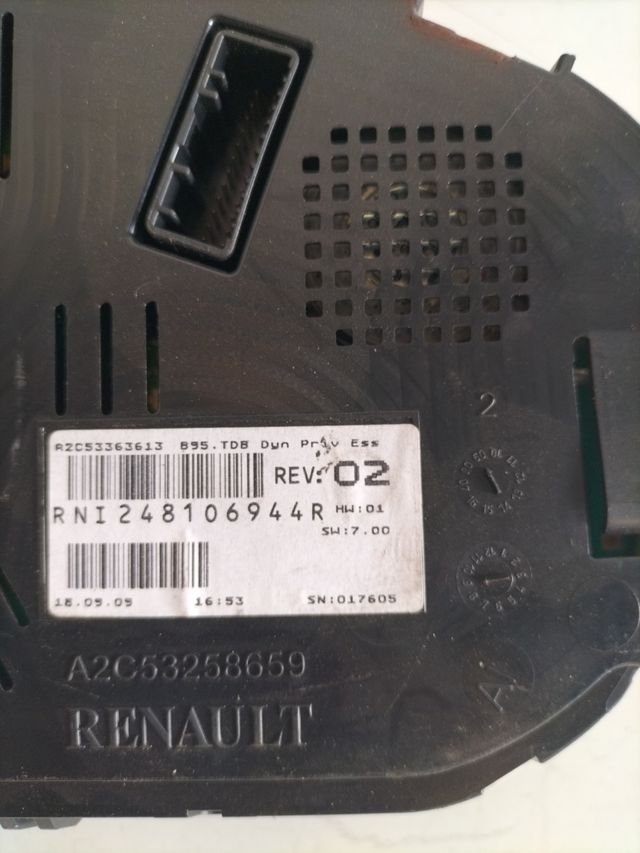 Cuadro de instrumentos Renault Mégane 3 + NAVI
referencia original : 248106944R