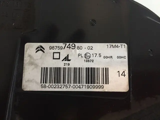 i2186926905[1].webp