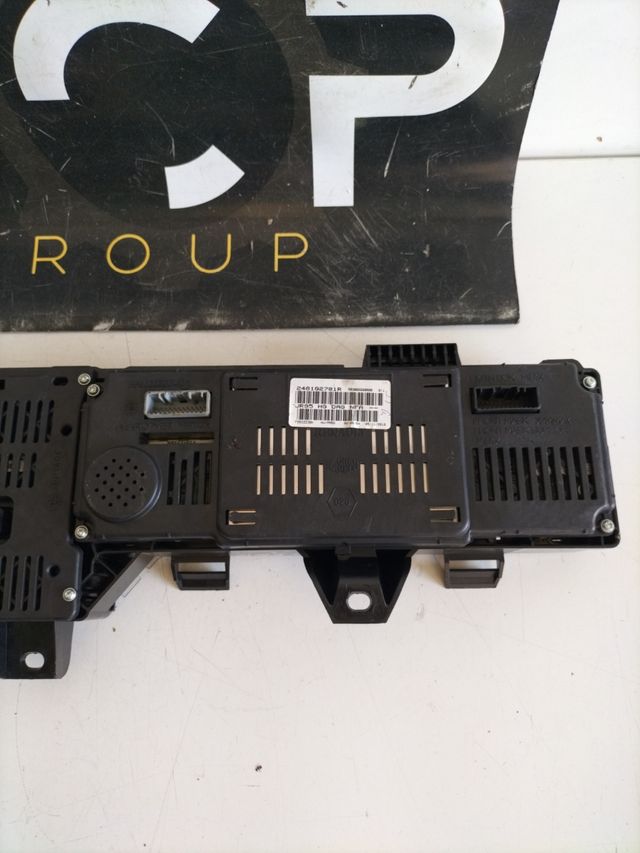 Cuadro de instrumentos Renault Scenic 3 + navi
referencia original : 248102781R