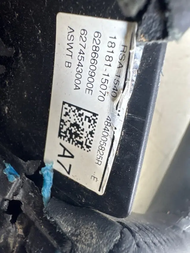 i6642447343[1].webp
