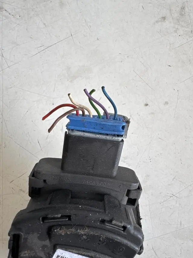 i6671317861[1].webp