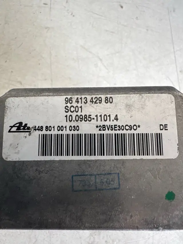 i6679242182[1].webp