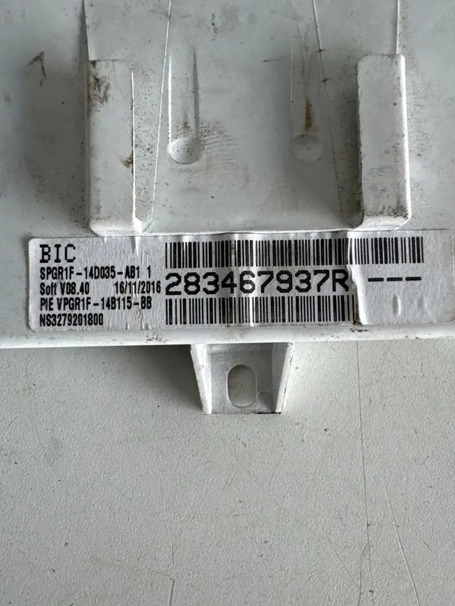i4949609634[1].webp
