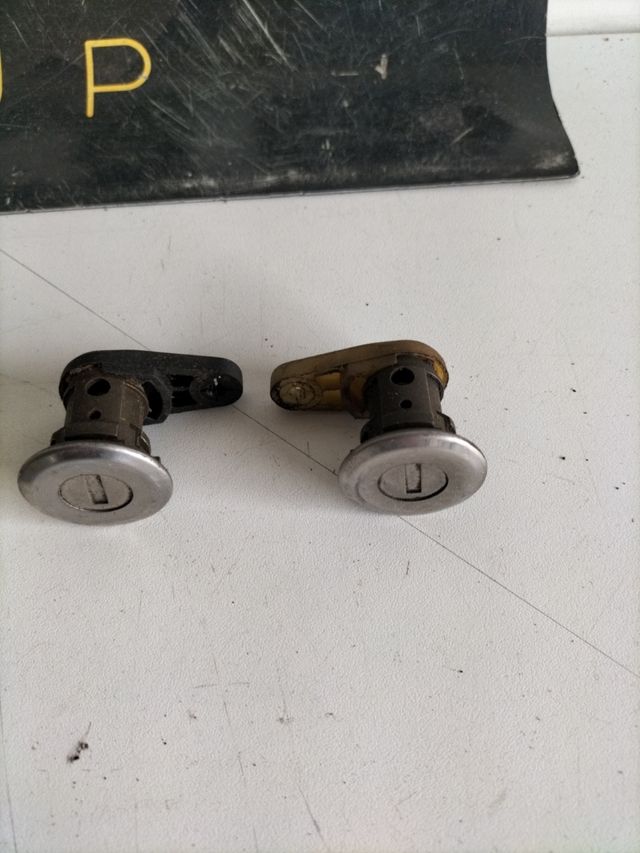 Clausor de arranque + cerradura de puertas Renault TWINGO 1 seria 2
