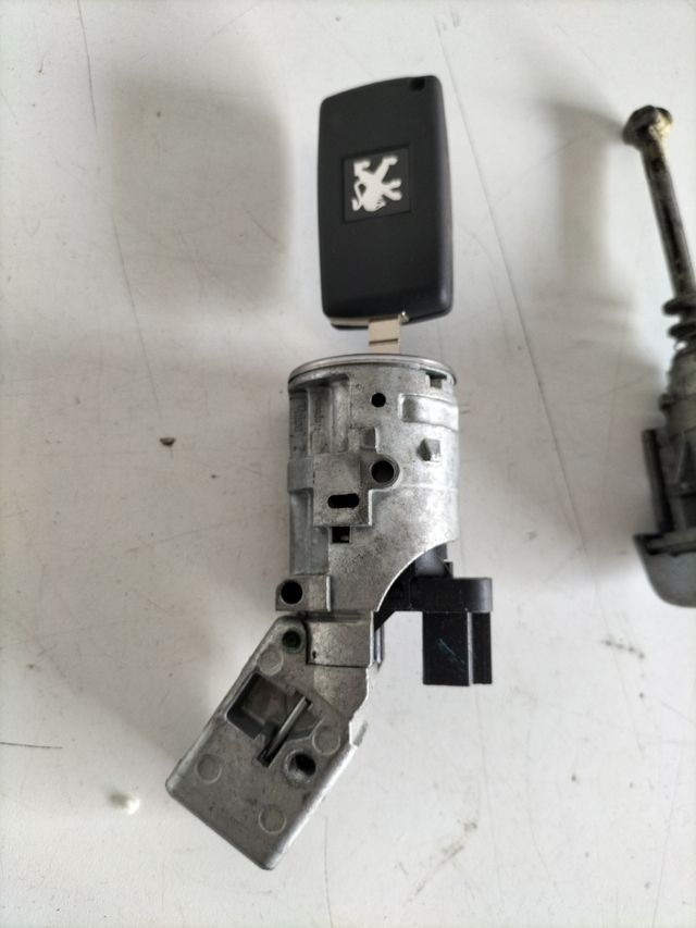 Clausor de arranque + cerradura de puerta peugeot 407