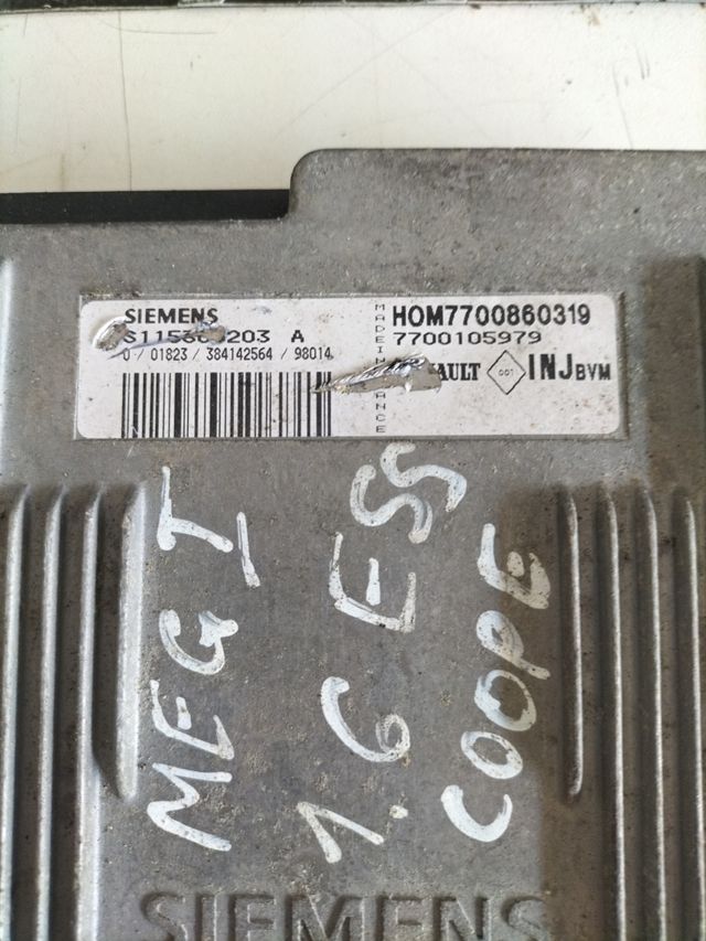 Centralita motor Renault Meganre 1 1.6 gasolina
Referencia original : 7700860319 - 7700105979