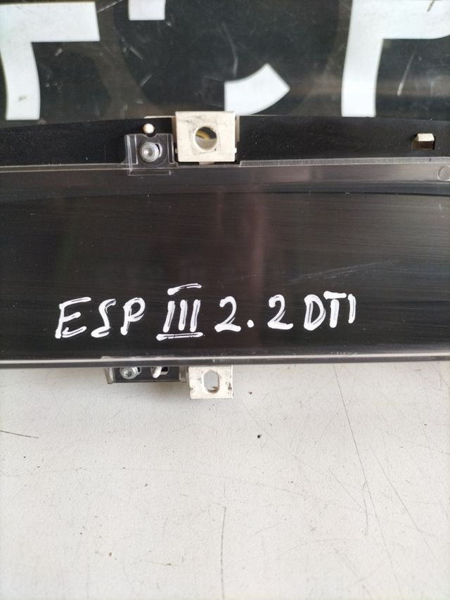 Cuadro de instrumentos Renault Espace 3 2.2 DTI
referencia original : 6025402771