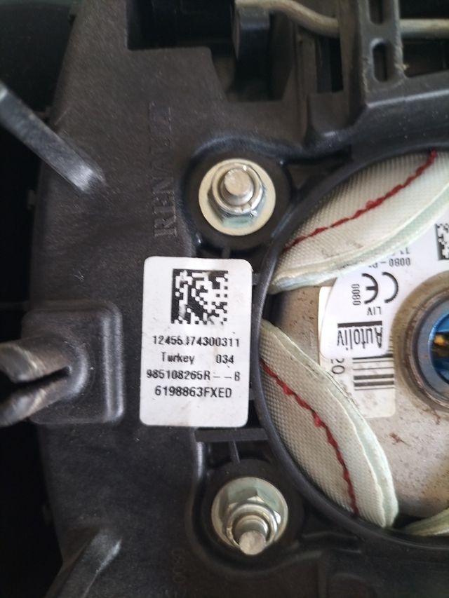 Airbag volante Renault Clio IV 2012-2020
Referencia original : 985108265R