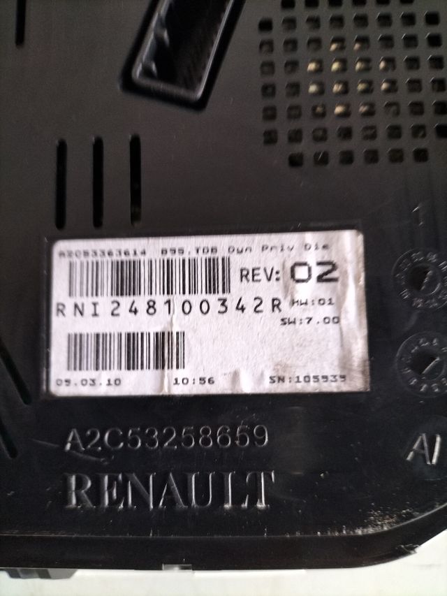 Cuadro de instrumentos Renault Megane 3               con 117409 km     
referencia original : 248100324R
