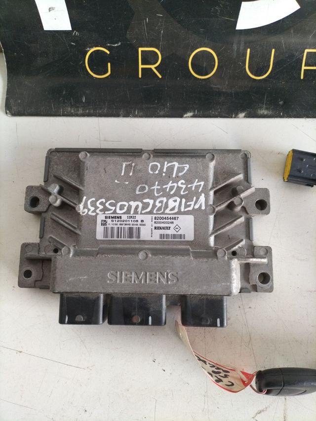 Centralita motor Renault + PLIP
Referencia original : 82000454467-82004002246
sim32
Referencia Siemens : S120201108 B