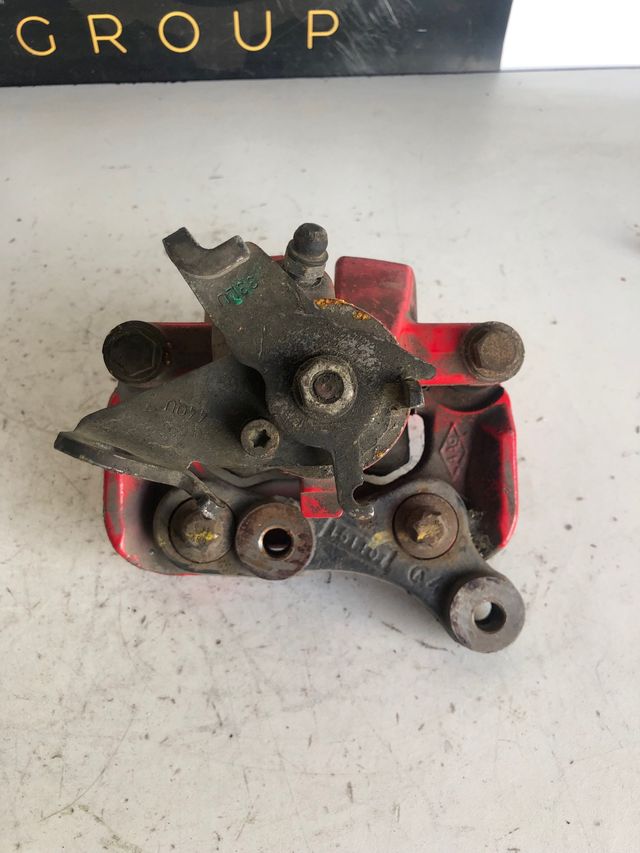 Pinza de freno trasera derecha Renault clio 3 RS
