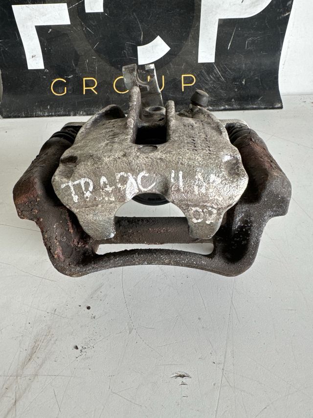 Pinza de freno trasera derecha Renault trafic 2