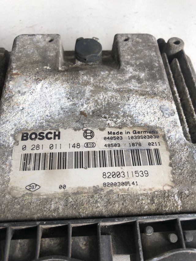 Centralita motor Renault laguna II 1.9 dci
Referencia original : 8200311539
Referencia Bosch : 028101148