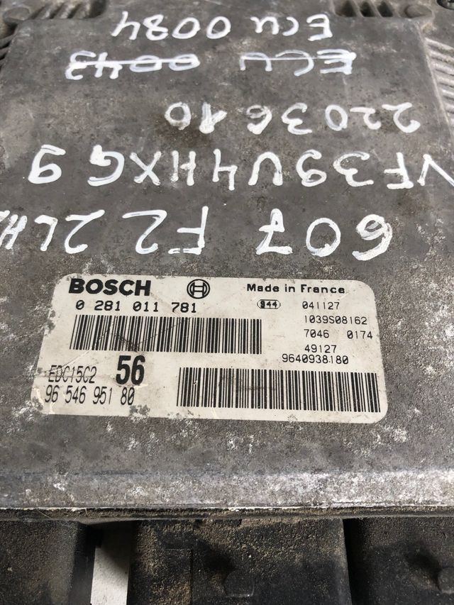 Centralita motor bosch peugeot 607 2l hdi      Referencia original : 9654695180
Referencia Bosch : 0281011781