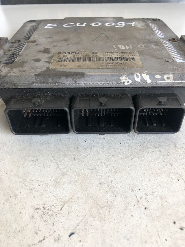 Centralita motor Renault laguna II 1.9 dci
Referencia original : 8200095416
Referencia Bosch : 0281011101