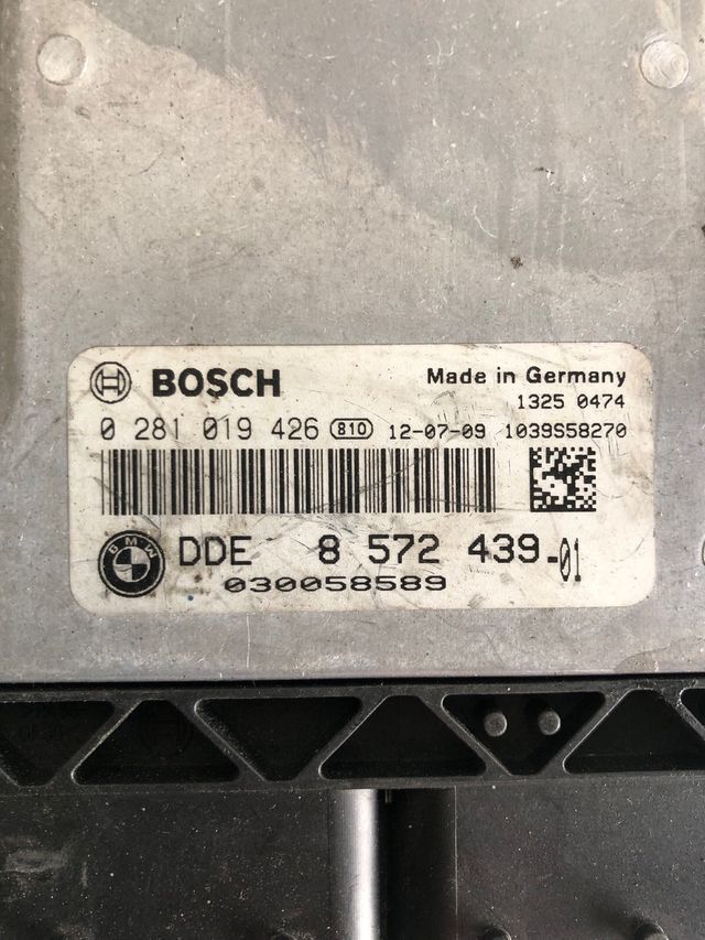 Centralita motor Bosch BMW 330d F30 3.0D