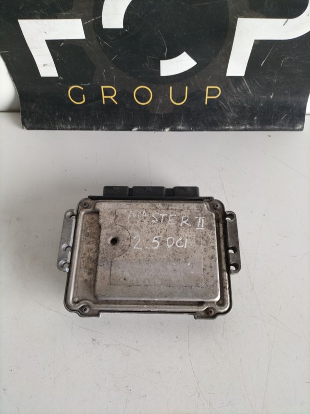 Centralita motor Renault master II. 2.5dci Referencia original : 1039s07296 / 8200311550 / 8200442263 Referencia Bosch : 0281011940