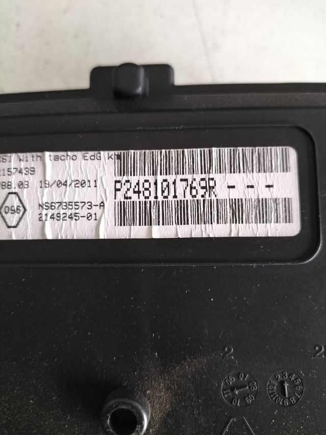 Cuadro de instrumentos Renault Kangoo 2      
referencia original : 248101769R