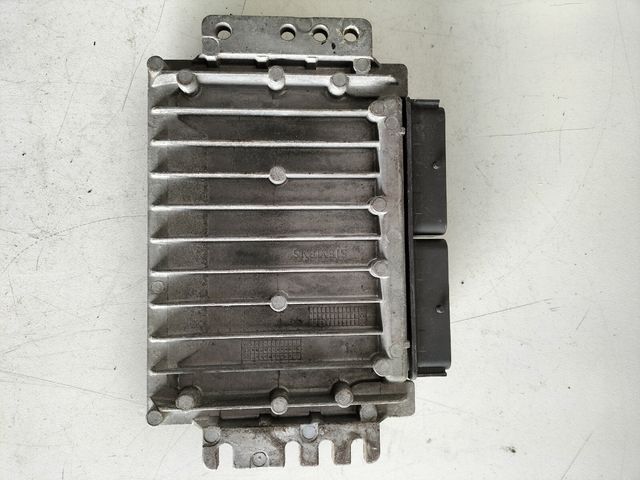 Centralita motor Renault S110030304 - 8200024377
