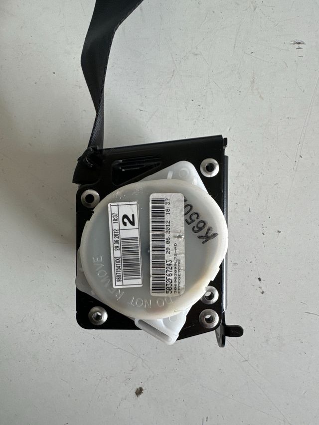 CINTURON DE SEGURIDAD TRASERO IZQUIERDO CITROEN C4 2010-2018 Referencia Original : 96871541XX