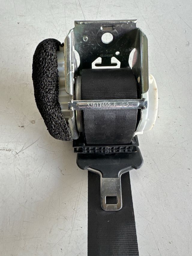 Cinturon de seguridad trasero derecho - izquierdo Citroen C5 F3 2008-2017 Referencia original : 96561744XX