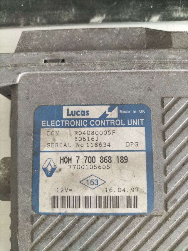 Centralita motor Renault 1.9 Dti Lucas electronic control unit Referencia original : 7700868189 - 7700105605