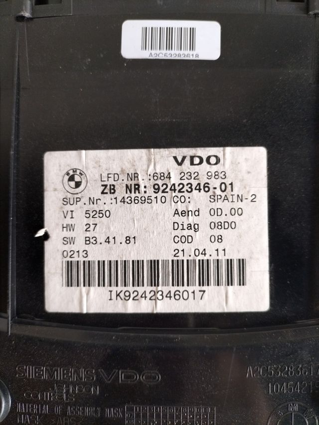 Cuadro de instrumentos BMW seria 3              
referencia original : 9242346-01