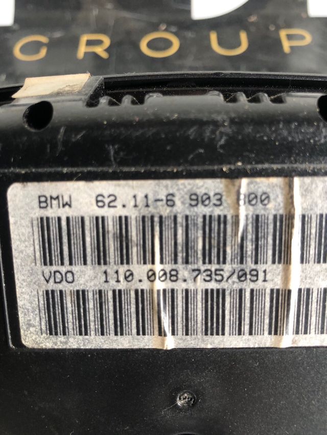 Cuadro de intrumentos BMW E39 Referencia original VDO : 110008735