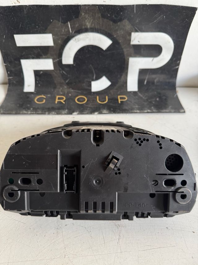 Cuadro de instrumentos BMW Referencia original : 1024955-84 - 9166823-01 - 150229186 - IK916682301K
