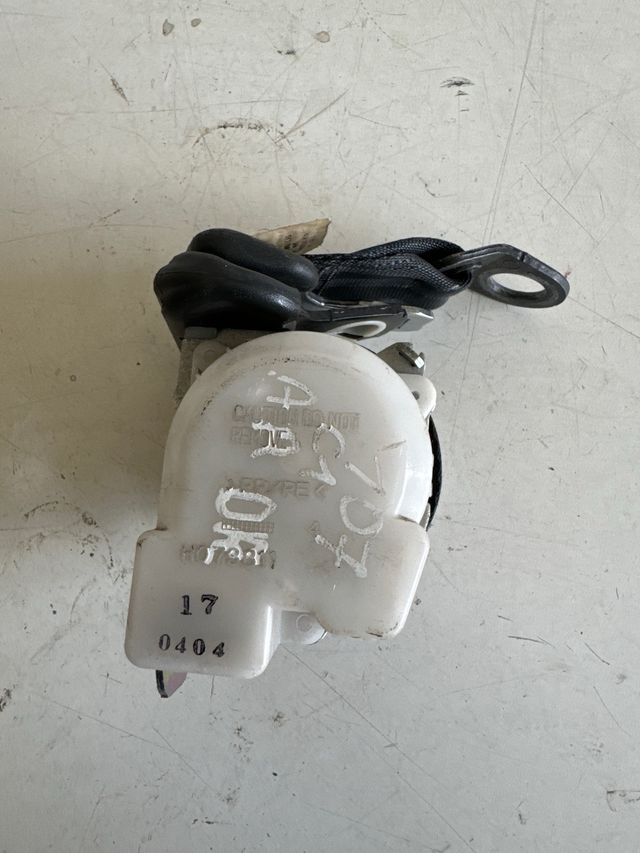 Cinturon trasero derecho Peugeot 107 / Citroen c1 / Toyota Aygo 2005-2014 , 5 puertas Referencia original : 7P1200