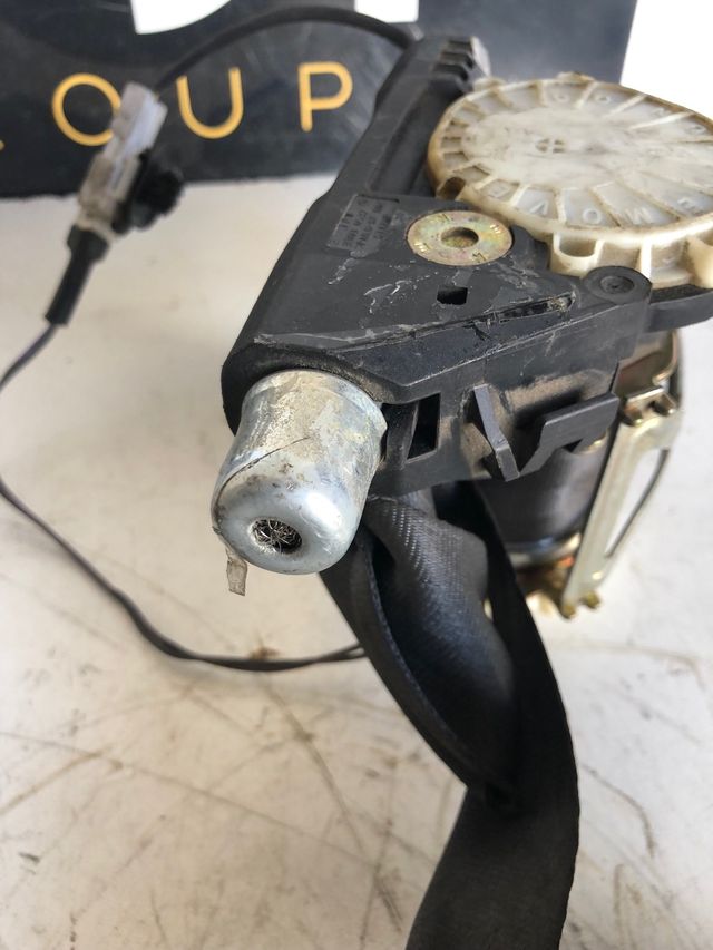 Cinturón de seguridad delantero derecho Renault clio III Referencia : 34006761