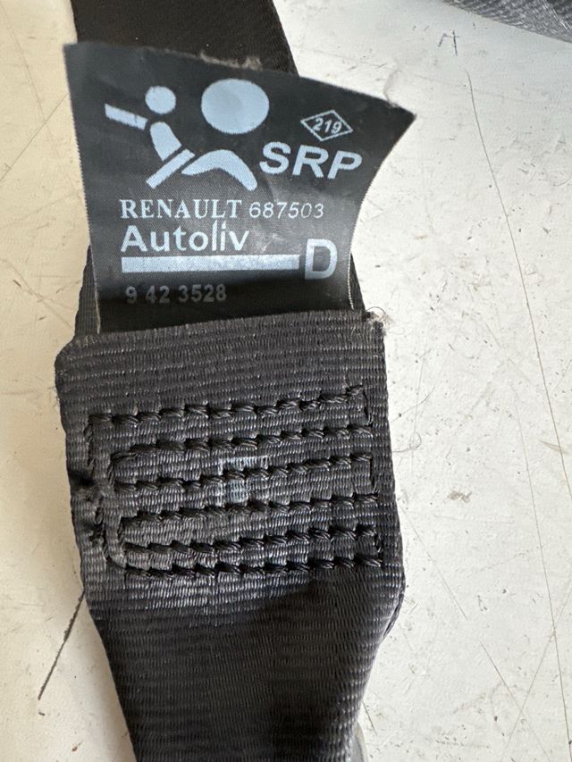 Cinturon de seguridad delantero derecho Renault Espace IV fase 2 Referencia original: 8200687503 / 9423528