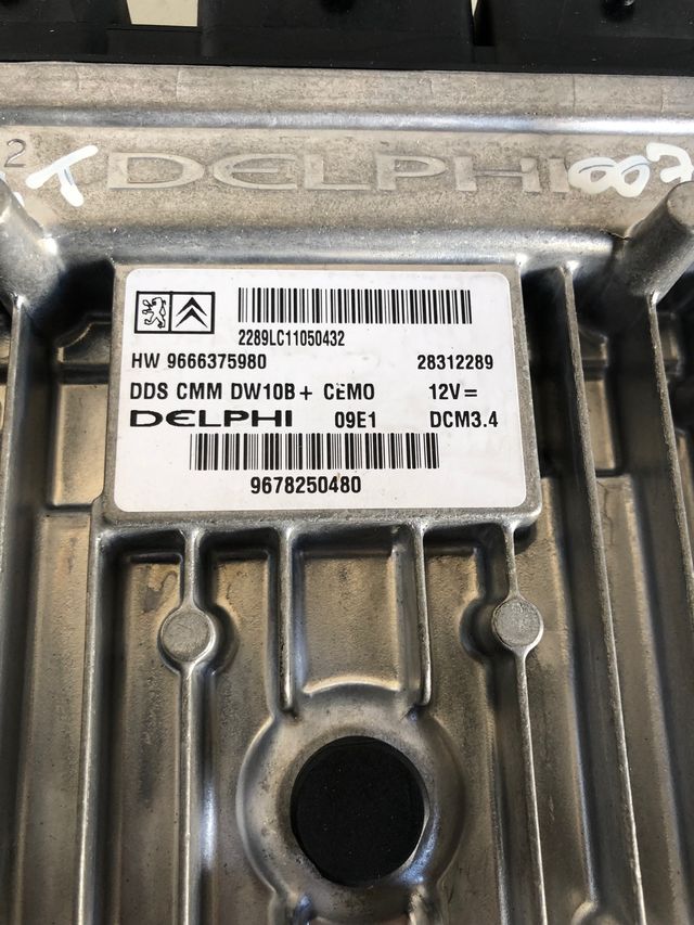 Kit de arranque Peugeot 508 2.0 HDI ECU Delphi ref : 9666375980 / 9678250480