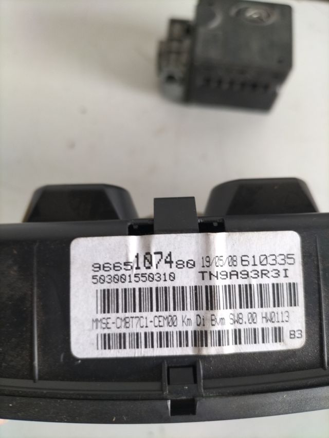 Cuadro de instrumentos Peugeot 308  1.6 HDI             Referencia original : 9665107480