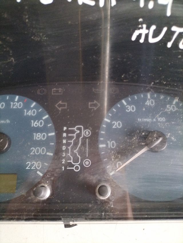 Cuadro de instrumentos Citroën Xsara            Referencia original : 9643206480