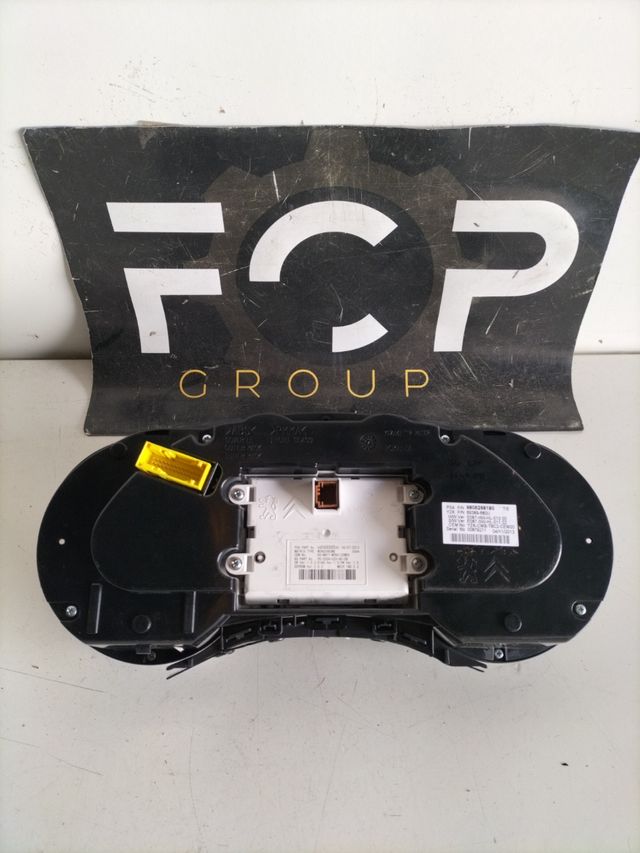 Cuadro de instrumentos Peugeot 3008 F2 1.6 HDI  Referencia original : 9806268180