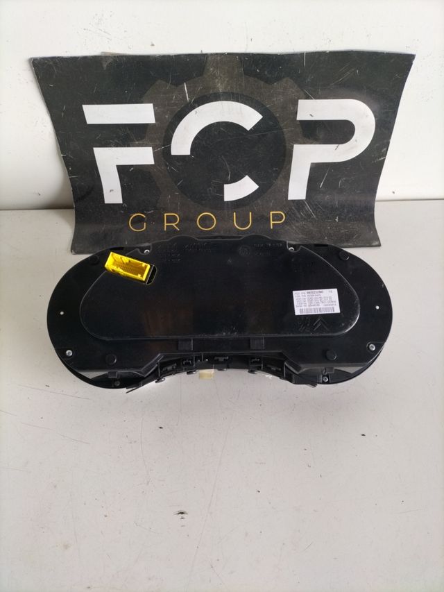 Cuadro de instrumentos Peugeot 5008 : 9805232380