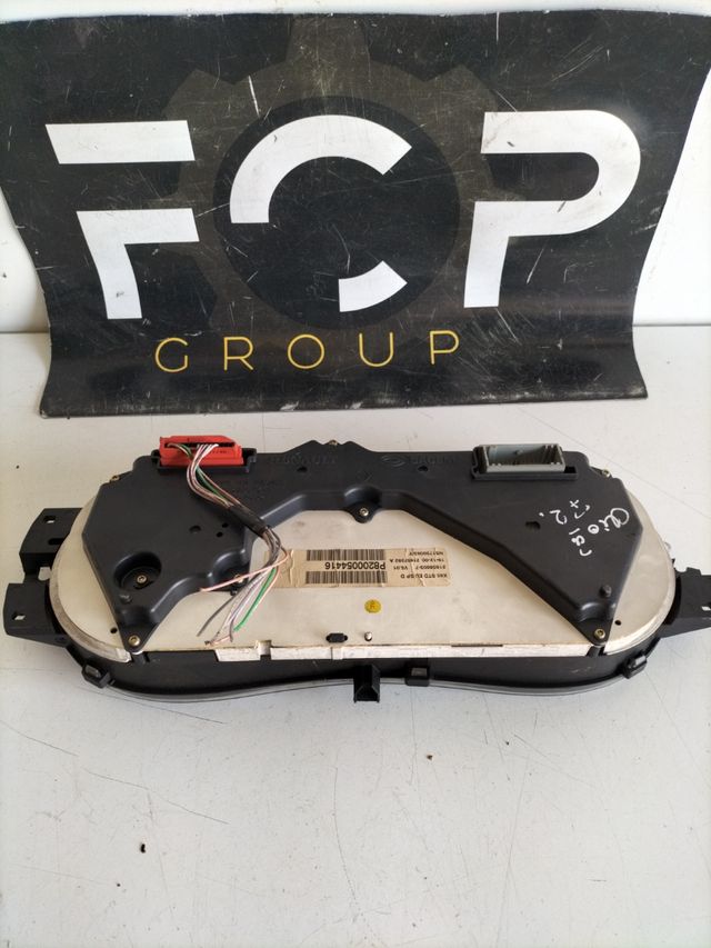 Cuadro de intrumentos Renault Clio 2                         referencia original : 8200054416