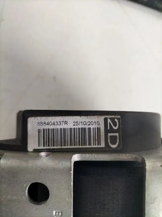 i4879288310[1].webp