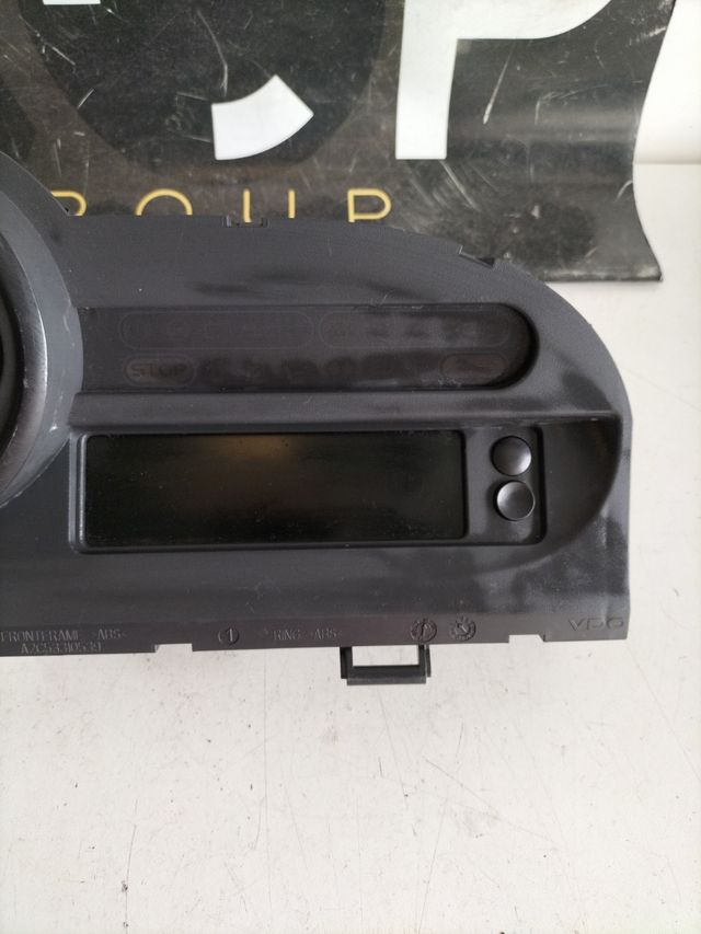 Cuadro de intrumentos Renault Twingo 2 Referencia original :  820096520 - 280346262R