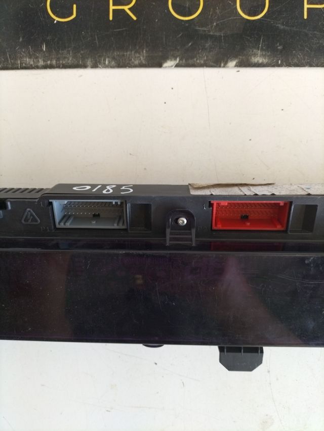 Cuadro de intrumentos Renault Espace IV       
Referencia original : 8200392366