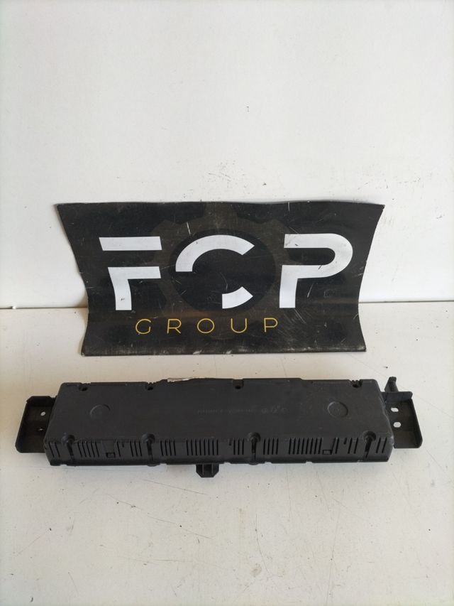 Cuadro de intrumentos Renault Espace IV       
Referencia original : 8200392366