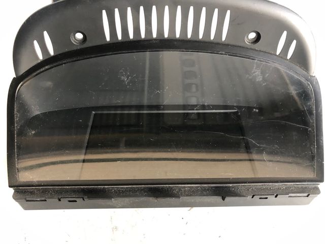 Display navegación bmw seria  E60 - E90       
referencia original : 65826957342