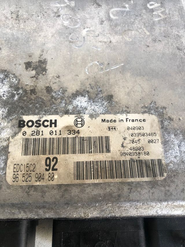 Centralita motor bosch Peugeot 807 citroën c8