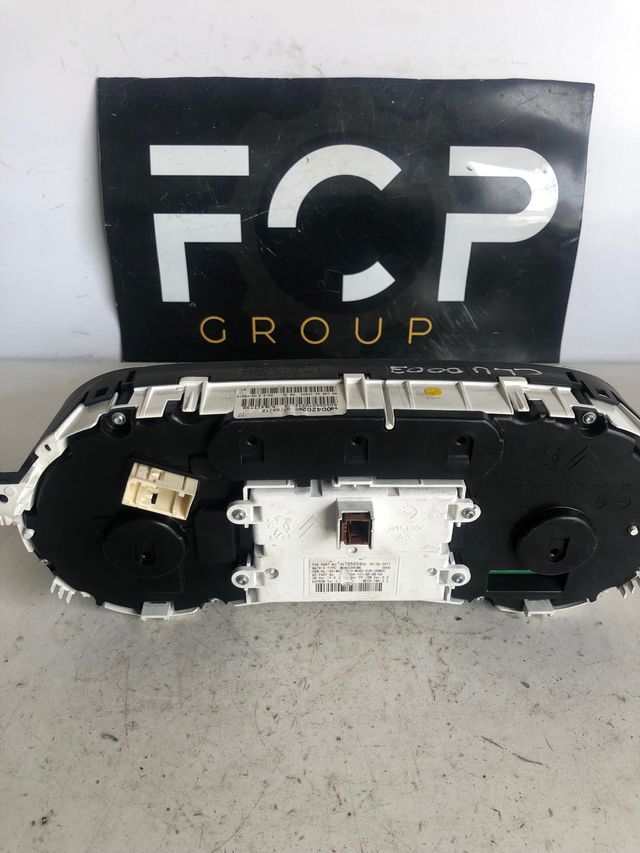 Cuadro de instrumentos Peugeot 508 1.6 hdi  referencia original :  9678565980 / 9800420280        con 83883 km 