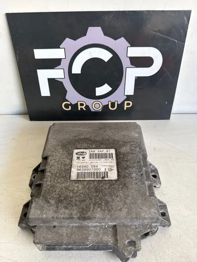 Centralita de motor Magneti Marelli Peugeot Citroen Modelo: IAW 1AP.81 16340.584 Referencia original : 9639907980
