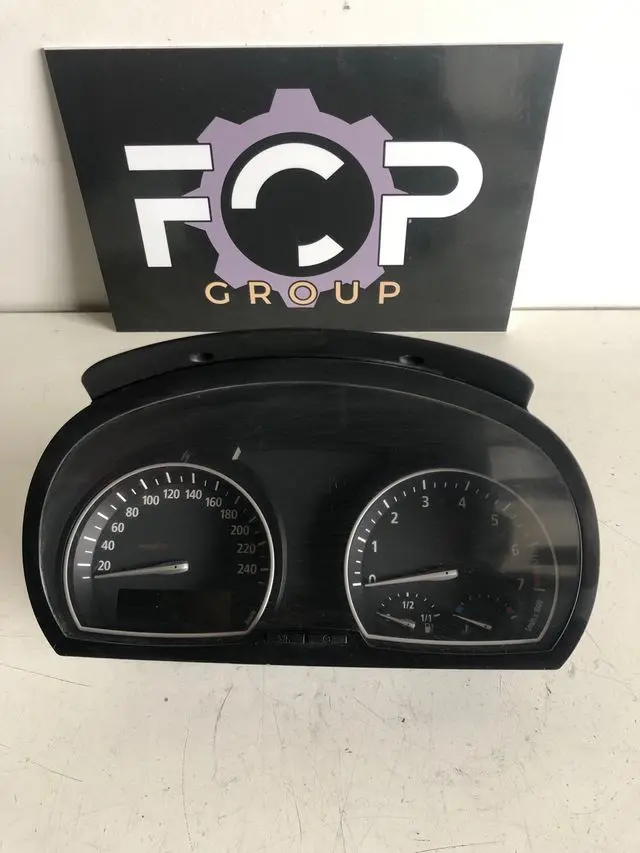 Cuadro de instrumentos BMW X3 2.5 gasolina Referencia original : 1024610-21 - 6211-3413125-01