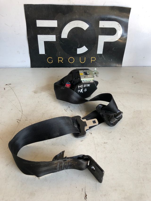 Cinturon de seguridad trasero izquierdo renault megane III 2009-2016 Referencia original : 888410013R