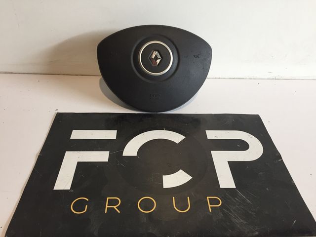 Airbag volante Renault Clio 3 2005-2013        Referencia original : 8200677493