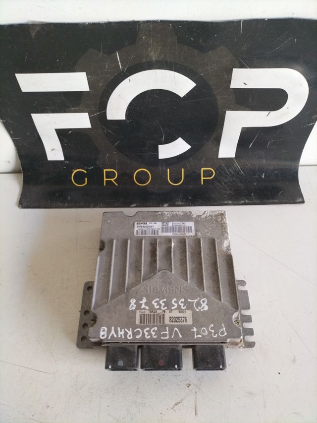 Centralita motor Peugeot - Citroen                   Referencia original : 9644895180  -  5WS40020-GT